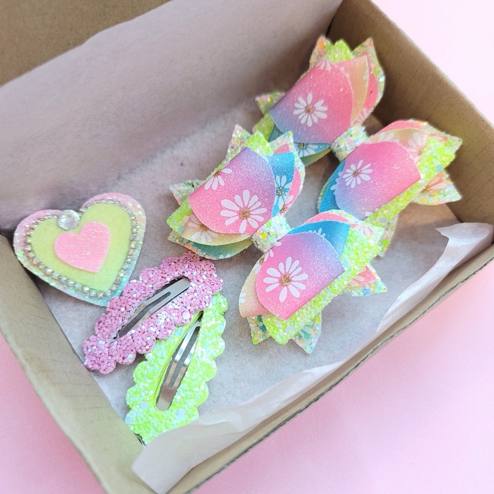Gift box of hair bows, Set of 6,  Rainbow bows, Gift for baby girl, Glitter bow,